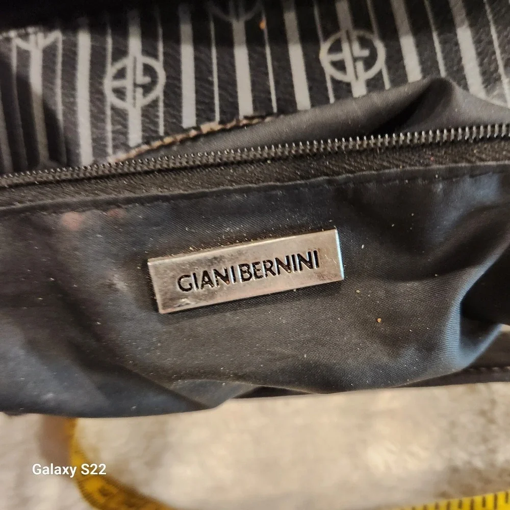 Giani Bernini Black & Gray Logo Print Hobo Bag Purse Shoulder Bag‎